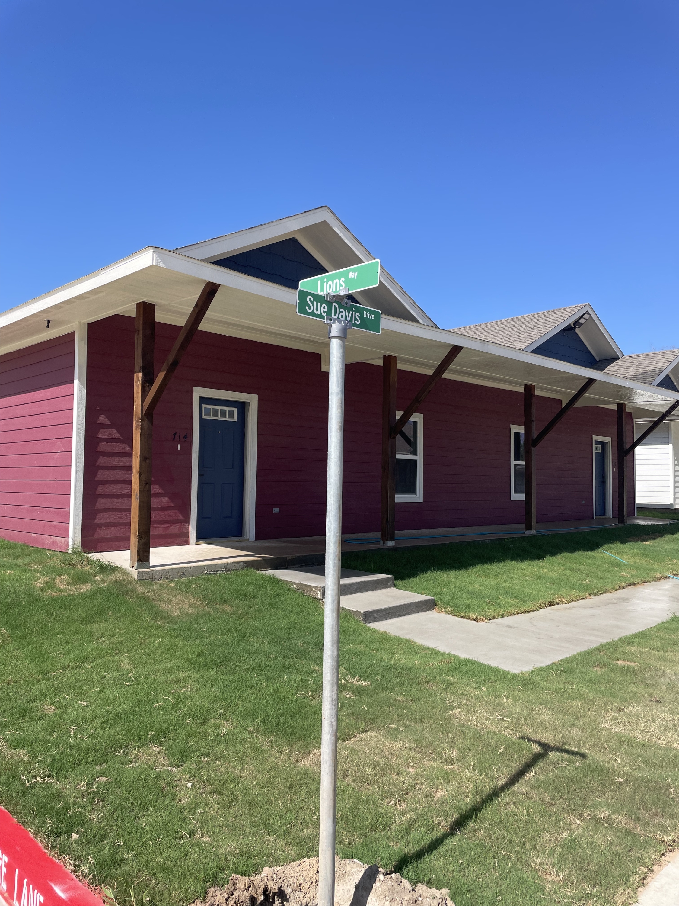 Property main image